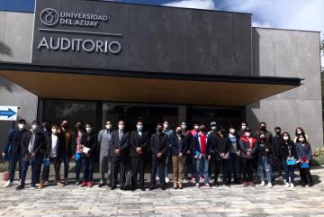 Visita de los estudiantes de segundo ciclo al Campus Central